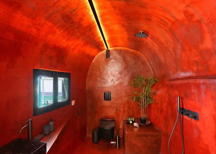 Secret Gem Suites Oia